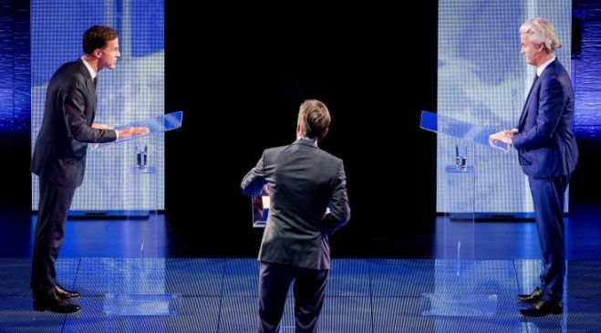 &Sigma;&kappa;&lambda;&eta;&rho;&alpha;ί&nu;&omicron;&upsilon;&nu; &tau;&eta; &sigma;&tau;ά&sigma;&eta; &tau;&omicron;&upsilon;&sigmaf; &tau;&alpha; &omicron;&lambda;&lambda;&alpha;&nu;&delta;&iota;&kappa;ά &kappa;ό&mu;&mu;&alpha;&tau;&alpha; έ&nu;&alpha;&nu;&tau;&iota; &tau;&eta;&sigmaf; &Tau;&omicron;&upsilon;&rho;&kappa;ί&alpha;&sigmaf;