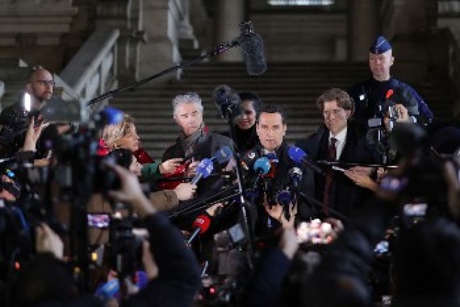 &Upsilon;&pi;ό&theta;&epsilon;&sigma;&eta; Qatargate:&Alpha;&phi;ό&rho;&eta;&tau;&eta; &delta;&upsilon;&sigma;&omega;&delta;ί&alpha; &alpha;&pi;ό &tau;&omicron;&nu; &upsilon;&pi;ό&nu;&omicron;&mu;&omicron; &tau;&eta;&sigmaf; &Epsilon;&Epsilon;