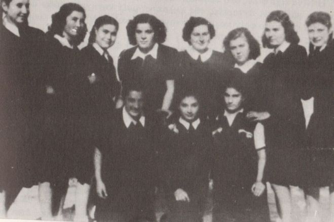 &Kappa;ά&lambda;&alpha;&nu;&tau;&alpha;, &pi;ί&sigma;&omega; &alpha;&pi;&rsquo; &tau;&alpha; &kappa;ά&gamma;&kappa;&epsilon;&lambda;&alpha;
