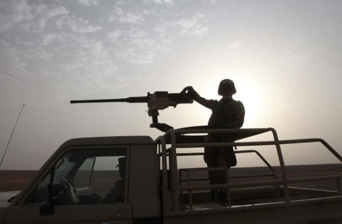 &Nu;έ&omicron;&sigmaf; &gamma;ύ&rho;&omicron;&sigmaf; &delta;&iota;&alpha;&pi;&rho;&alpha;&gamma;&mu;&alpha;&tau;&epsilon;ύ&sigma;&epsilon;&omega;&nu; &gamma;&iota;&alpha; &Sigma;&upsilon;&rho;ί&alpha;