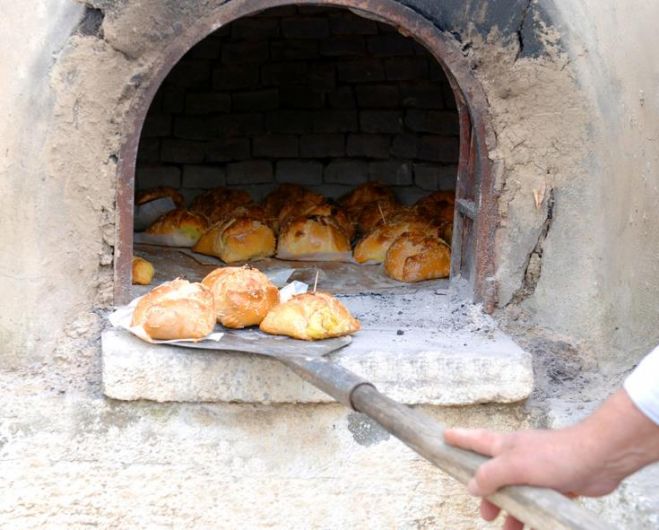 &Tau;&alpha; έ&theta;&iota;&mu;&alpha; &tau;&eta;&sigmaf; &Mu;&epsilon;&gamma;ά&lambda;&eta;&sigmaf; &Epsilon;&beta;&delta;&omicron;&mu;ά&delta;&alpha;&sigmaf;