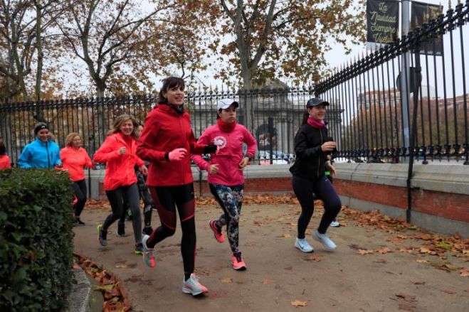 &Omicron;&iota; &psi;&eta;&lambda;έ&sigmaf; &gamma;&upsilon;&nu;&alpha;ί&kappa;&epsilon;&sigmaf; &pi;&omicron;&upsilon; &alpha;&sigma;&kappa;&omicron;ύ&nu;&tau;&alpha;&iota; έ&chi;&omicron;&upsilon;&nu; &pi;&epsilon;&rho;&iota;&sigma;&sigma;ό&tau;&epsilon;&rho;&epsilon;&sigmaf; &pi;&iota;&theta;&alpha;&nu;ό&tau;&eta;&tau;&epsilon;&sigmaf; &nu;&alpha; &phi;&theta;ά&sigma;&omicron;&upsilon;&nu; &tau;&alpha; 90