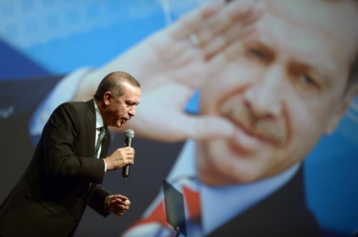 &Delta;&iota;ά&beta;&eta;&mu;&alpha; &tau;&omicron;&upsilon; &Upsilon;&Pi;&Epsilon;&Xi; &Delta;&alpha;&nu;ί&alpha;&sigmaf; &pi;&rho;&omicron;&sigmaf; &tau;&omicron;&nu; &Tau;&omicron;ύ&rho;&kappa;&omicron; &Pi;&rho;έ&sigma;&beta;&eta;