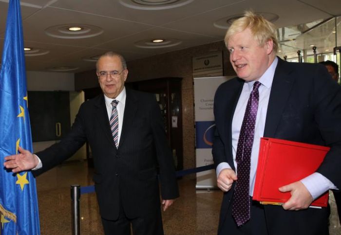 &Kappa;&alpha;&sigma;&omicron;&upsilon;&lambda;ί&delta;&eta;&sigmaf; - &Tau;&zeta;ό&nu;&sigma;&omicron;&nu; &sigma;&upsilon;&zeta;ή&tau;&eta;&sigma;&alpha;&nu; &tau;&iota;&sigmaf; &pi;&rho;&omicron;&omicron;&pi;&tau;&iota;&kappa;έ&sigmaf; &epsilon;&pi;&alpha;&nu;έ&nu;&alpha;&rho;&xi;&eta;&sigmaf; &tau;&omega;&nu; &delta;&iota;&alpha;&pi;&rho;&alpha;&gamma;&mu;&alpha;&tau;&epsilon;ύ&sigma;&epsilon;&omega;&nu; &tau;&omicron;&upsilon; &Kappa;&upsilon;&pi;&rho;&iota;&alpha;&kappa;&omicron;ύ