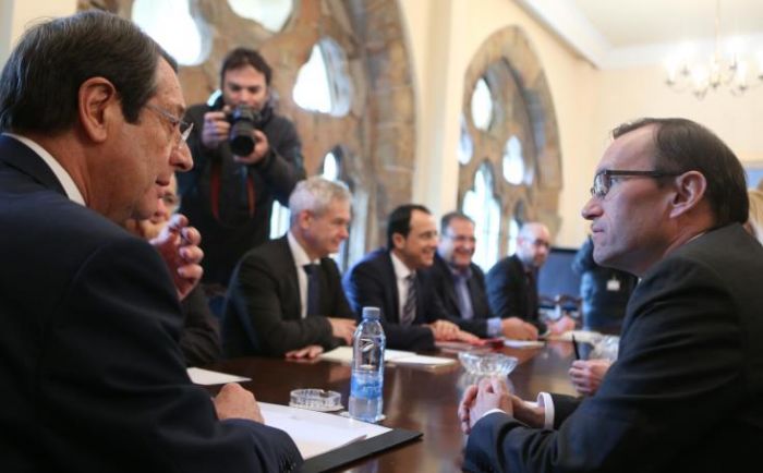 "&Pi;&iota;&sigma;&tau;&epsilon;ύ&omega; &upsilon;&pi;ά&rho;&chi;&epsilon;&iota; &delta;έ&sigma;&mu;&epsilon;&upsilon;&sigma;&eta; &kappa;&alpha;&iota; &alpha;&pi;ό &tau;&omicron;&upsilon;&sigmaf; &delta;ύ&omicron; &eta;&gamma;έ&tau;&epsilon;&sigmaf; &sigma;&tau;&eta; &delta;&iota;&alpha;&delta;&iota;&kappa;&alpha;&sigma;ί&alpha;"...