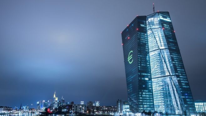 &Epsilon;&Kappa;&Tau;: &Kappa;έ&rho;&delta;&eta; 339 &epsilon;&kappa;&alpha;&tau;&omicron;&mu;&mu;ύ&rho;&iota;&alpha; &sigma;&epsilon; &delta;ύ&omicron; &chi;&rho;ό&nu;&iota;&alpha; &alpha;&pi;ό &tau;&alpha; &epsilon;&lambda;&lambda;&eta;&nu;&iota;&kappa;ά &omicron;&mu;ό&lambda;&omicron;&gamma;&alpha;!
