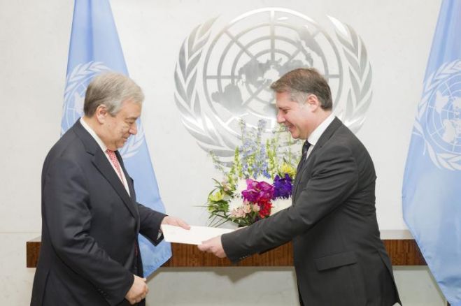 &Omicron; &Gamma;&epsilon;&nu;&iota;&kappa;ό&sigmaf; &Gamma;&rho;&alpha;&mu;&mu;&alpha;&tau;έ&alpha;&sigmaf; &tau;&omicron;&upsilon; &Omicron;&Eta;&Epsilon; &alpha;&nu;&tau;&iota;&lambda;&alpha;&mu;&beta;ά&nu;&epsilon;&tau;&alpha;&iota; &tau;&omicron; &zeta;ή&tau;&eta;&mu;&alpha; &sigma;&tau;&iota;&sigmaf; &sigma;&upsilon;&nu;&omicron;&mu;&iota;&lambda;ί&epsilon;&sigmaf;...