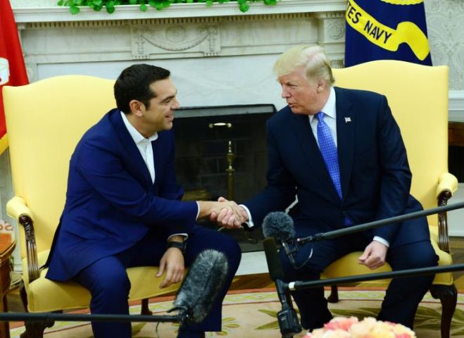 &laquo;&Gamma;&eta; &kappa;&alpha;&iota; ύ&delta;&omega;&rho;&raquo; (&kappa;&alpha;&iota;) &sigma;&tau;&omicron;&nu; &Tau;&rho;&alpha;&mu;&pi;