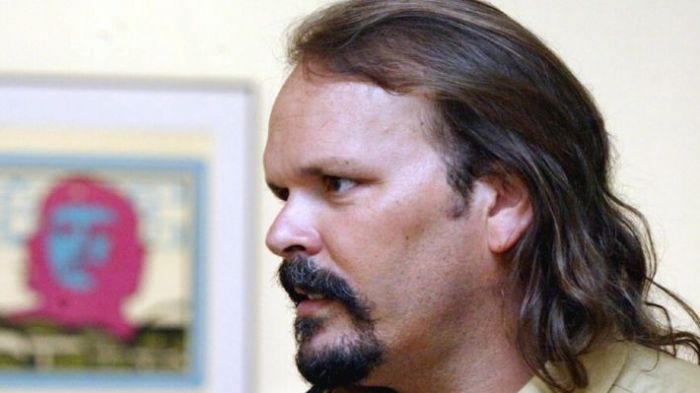 &Pi;έ&theta;&alpha;&nu;&epsilon; &omicron; &Kappa;&alpha;&mu;ί&lambda;&omicron; &Gamma;&kappa;&epsilon;&beta;ά&rho;&alpha; &Mu;&alpha;&rho;&tau;&sigmaf;, &gamma;&iota;&omicron;&sigmaf; &tau;&omicron;&upsilon; &Epsilon;&rho;&nu;έ&sigma;&tau;&omicron; &Tau;&sigma;&epsilon; &Gamma;&kappa;&epsilon;&beta;ά&rho;&alpha;