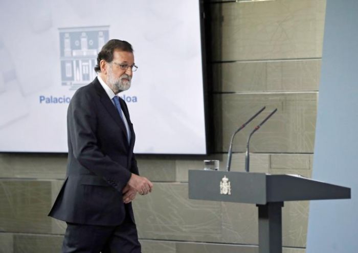 &Omicron; &Rho;&alpha;&chi;ό&iota; &alpha;&nu;&alpha;&kappa;&omicron;ί&nu;&omega;&sigma;&epsilon; &tau;&eta;&nu; &alpha;&pi;&omicron;&pi;&omicron;&mu;&pi;ή &tau;&omicron;&upsilon; &pi;&rho;&omicron;έ&delta;&rho;&omicron;&upsilon; &tau;&eta;&sigmaf; &Kappa;&alpha;&tau;&alpha;&lambda;&omicron;&nu;ί&alpha;&sigmaf; &kappa;&alpha;&iota; &tau;&eta;&sigmaf; &kappa;&upsilon;&beta;έ&rho;&nu;&eta;&sigma;ή&sigmaf; &tau;&omicron;&upsilon;