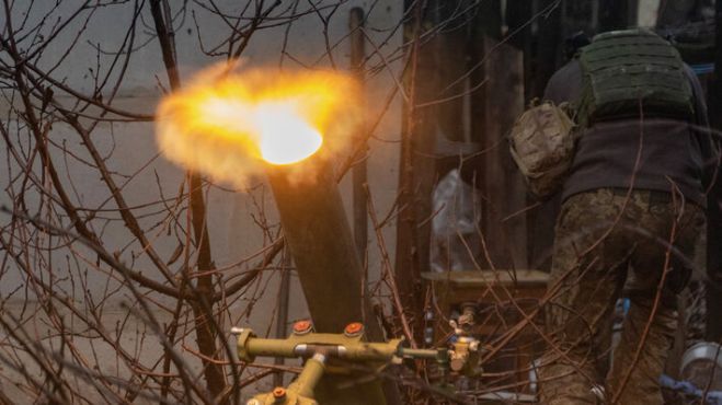 &Pi;&omicron;&lambda;ύ&omega;&rho;&alpha; &pi;&alpha;&zeta;ά&rho;&iota;&alpha; &mu;&epsilon;&tau;&alpha;&xi;ύ &Gamma;&omicron;ύ&iota;&tau;&kappa;&omicron;&phi;-&Pi;&omicron;ύ&tau;&iota;&nu; &gamma;&iota;&alpha; &tau;&iota;&sigmaf; &laquo;&pi;&tau;&upsilon;&chi;έ&sigmaf; &tau;&eta;&sigmaf; &delta;&iota;&epsilon;&upsilon;&theta;έ&tau;&eta;&sigma;&eta;&sigmaf;&raquo; &tau;&eta;&sigmaf; &lambda;&epsilon;ί&alpha;&sigmaf;, &epsilon;&nu;ώ &omicron; &pi;ό&lambda;&epsilon;&mu;&omicron;&sigmaf; &mu;&alpha;ί&nu;&epsilon;&tau;&alpha;&iota;