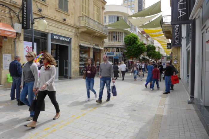 &Sigma;&eta;&mu;&alpha;&nu;&tau;&iota;&kappa;ή &epsilon;&pi;&iota;&delta;&epsilon;ί&nu;&omega;&sigma;&eta; &pi;&alpha;&rho;&omicron;&upsilon;&sigma;ί&alpha;&sigma;&epsilon; &tau;&omicron; &omicron;&iota;&kappa;&omicron;&nu;&omicron;&mu;&iota;&kappa;ό &kappa;&lambda;ί&mu;&alpha; &tau;&omicron;&nu; &Iota;&omicron;ύ&nu;&iota;&omicron;