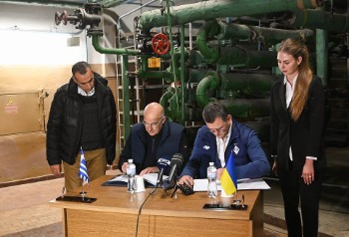 &Mu;&eta;&nu;ύ&mu;&alpha;&tau;&alpha; &kappa;&alpha;&iota; &laquo;&sigma;&upsilon;&mu;&beta;&omicron;&lambda;&iota;&sigma;&mu;&omicron;ί&raquo; &alpha;&pi;ό &tau;&omicron; &Nu;&Alpha;&Tau;&Omicron;&iota;&kappa;ό &kappa;&alpha;&tau;&alpha;&phi;ύ&gamma;&iota;&omicron;...