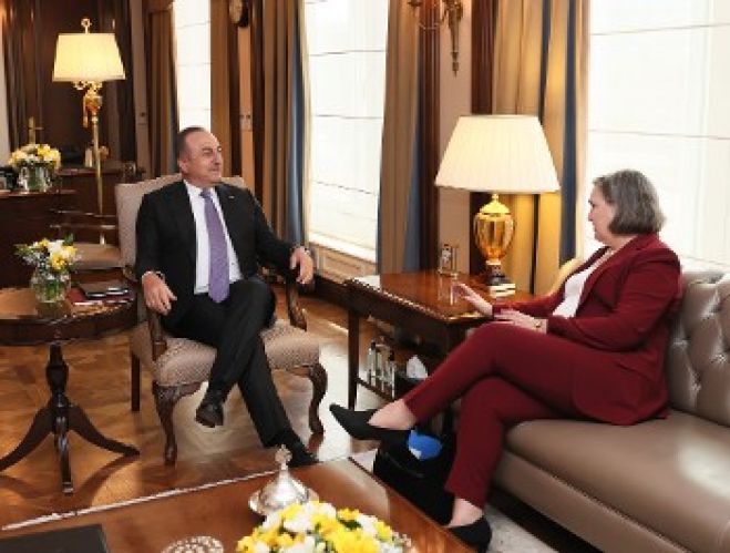 &Eta;&Pi;&Alpha; - &Tau;&omicron;&upsilon;&rho;&kappa;ί&alpha;: &Omicron;&iota; &epsilon;&xi;&epsilon;&lambda;ί&xi;&epsilon;&iota;&sigmaf; &gamma;&epsilon;&nu;&nu;ά&nu;&epsilon; &laquo;&epsilon;&upsilon;&kappa;&alpha;&iota;&rho;ί&epsilon;&sigmaf;&raquo; &epsilon;&nu;ί&sigma;&chi;&upsilon;&sigma;&eta;&sigmaf; &tau;&omega;&nu; &delta;&epsilon;&sigma;&mu;ώ&nu;