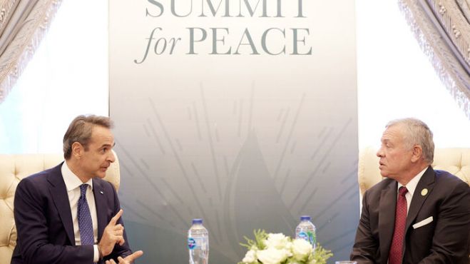 &Mu;&epsilon; &rho;&epsilon;&kappa;ό&rho; &upsilon;&pi;&omicron;&kappa;&rho;&iota;&sigma;ί&alpha;&sigmaf;, &sigma;&tau;&eta;&rho;ί&zeta;&epsilon;&iota; &tau;&omicron; &kappa;&rho;ά&tau;&omicron;&sigmaf; - &delta;&omicron;&lambda;&omicron;&phi;ό&nu;&omicron; &tau;&omicron;&upsilon; &Iota;&sigma;&rho;&alpha;ή&lambda;