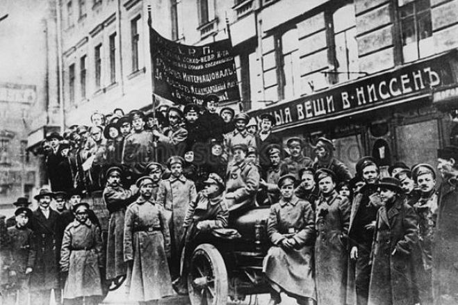 Ό&tau;&alpha;&nu; &omicron;&iota; &mu;&pi;&omicron;&lambda;&sigma;&epsilon;&beta;ί&kappa;&omicron;&iota; &kappa;&alpha;&tau;&alpha;&lambda;ά&mu;&beta;&alpha;&nu;&alpha;&nu; &tau;&iota;&sigmaf; &tau;&rho;ά&pi;&epsilon;&zeta;&epsilon;&sigmaf; &kappa;&alpha;&iota; έ&sigma;&beta;&eta;&nu;&alpha;&nu; &tau;&omicron; &chi;&rho;έ&omicron;&sigmaf;