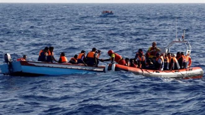&Delta;ύ&omicron; &chi;&iota;&lambda;&iota;ά&delta;&epsilon;&sigmaf; &pi;&rho;ό&sigma;&phi;&upsilon;&gamma;&epsilon;&sigmaf; &delta;&iota;&alpha;&sigma;ώ&theta;&eta;&kappa;&alpha;&nu; &sigma;&tau;&eta; &Mu;&epsilon;&sigma;ό&gamma;&epsilon;&iota;&omicron;