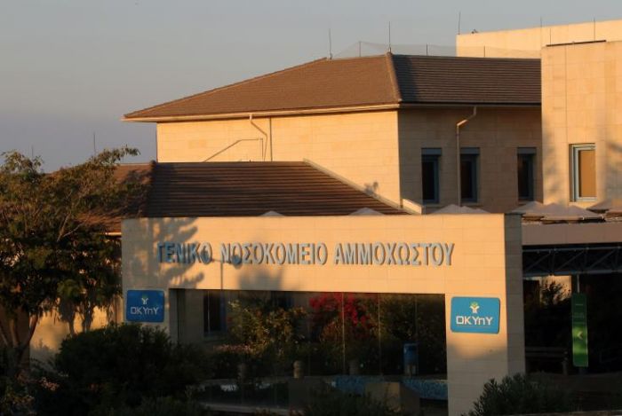 &Eta; &delta;&iota;&alpha;&mu;ά&chi;&eta; &gamma;&iota;&alpha; &tau;&alpha; &epsilon;&phi;&eta;&mu;&epsilon;&rho;&epsilon;ύ&omicron;&nu;&tau;&alpha; &kappa;&alpha;&iota; &tau;&alpha; &pi;&alpha;&rho;&alpha;&sigma;&kappa;ή&nu;&iota;&alpha;