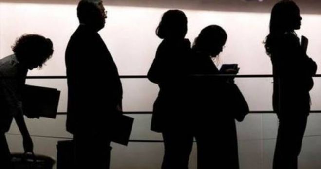 &Epsilon;&lambda;&lambda;ά&delta;&alpha;: &Alpha;&pi;&omicron;&lambda;ύ&sigma;&epsilon;&iota;&sigmaf; &sigma;&tau;&omicron; 28% &tau;&omega;&nu; &epsilon;&pi;&iota;&chi;&epsilon;&iota;&rho;ή&sigma;&epsilon;&omega;&nu;...