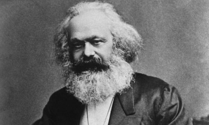 &Omicron; &laquo;&zeta;&omega;&nu;&tau;&alpha;&nu;ό&sigmaf;&raquo; &Kappa;&alpha;&rho;&lambda; &Mu;&alpha;&rho;&xi;