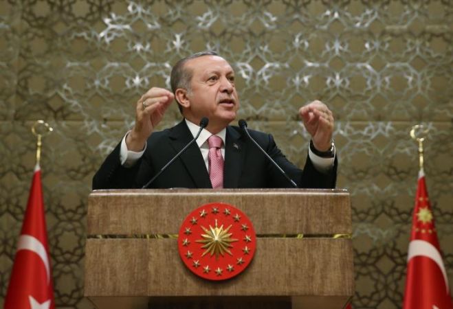&laquo;&Pi;ώ&sigmaf; &omicron; Erdogan &theta;&alpha; &omicron;&delta;&eta;&gamma;ή&sigma;&epsilon;&iota; &sigma;&epsilon; &epsilon;&kappa;&tau;&rho;&omicron;&chi;&iota;&alpha;&sigma;&mu;ό &tau;&eta;&nu; &epsilon;&pi;&alpha;&nu;έ&nu;&omega;&sigma;&eta; &tau;&eta;&sigmaf; &Kappa;ύ&pi;&rho;&omicron;&upsilon;&raquo;