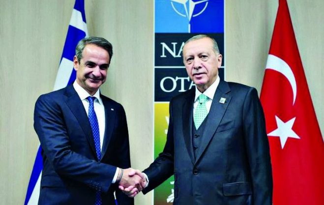 &Nu;έ&omicron;&sigmaf; &gamma;ύ&rho;&omicron;&sigmaf; &delta;&iota;&epsilon;&upsilon;&theta;&epsilon;&tau;ή&sigma;&epsilon;&omega;&nu; &sigma;&tau;&alpha; &epsilon;&lambda;&lambda;&eta;&nu;&omicron;&tau;&omicron;&upsilon;&rho;&kappa;&iota;&kappa;ά: &Epsilon;&pi;&iota;&tau;&alpha;&chi;ύ&nu;&omicron;&nu;&tau;&alpha;&iota; &epsilon;&xi;&epsilon;&lambda;ί&xi;&epsilon;&iota;&sigmaf; &sigma;&epsilon; &pi;&lambda;&alpha;ί&sigma;&iota;&omicron; &Eta;&Pi;&Alpha; - &Nu;&Alpha;&Tau;&Omicron;