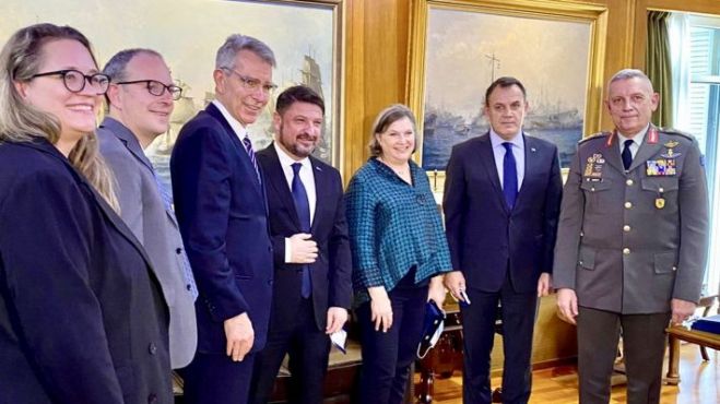 &Eta;&Pi;&Alpha; - &Nu;&Alpha; &Mu;&epsilon;&sigma;ό&gamma;&epsilon;&iota;&omicron;&sigmaf;: &laquo;&Epsilon;&pi;&iota;&tau;&alpha;&kappa;&tau;&iota;&kappa;ά &mu;&alpha;&kappa;&rho;&omicron;&pi;&rho;ό&theta;&epsilon;&sigma;&mu;&alpha; &sigma;&upsilon;&mu;&phi;έ&rho;&omicron;&nu;&tau;&alpha;&raquo; &gamma;&iota;&alpha; &tau;&eta; &Nu;&Alpha;&Tau;&Omicron;&iota;&kappa;ή &sigma;&upsilon;&nu;&omicron;&chi;ή &kappa;&alpha;&iota; &tau;&eta;&nu; &laquo;&epsilon;&nu;&epsilon;&rho;&gamma;&epsilon;&iota;&alpha;&kappa;ή &alpha;&pi;&epsilon;&xi;ά&rho;&tau;&eta;&sigma;&eta;&raquo;
