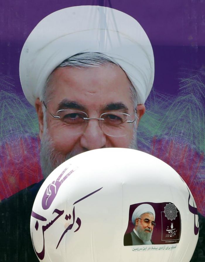 &Omicron; &pi;&rho;&epsilon;&sigma;&beta;&epsilon;&upsilon;&tau;ή&sigmaf; &tau;&eta;&sigmaf; &Rho;&omega;&sigma;ί&alpha;&sigmaf; &sigma;&tau;&omicron;&nu; &Omicron;&Eta;&Epsilon; &kappa;&alpha;&lambda;&epsilon;ί &tau;&iota;&sigmaf; &Eta;&Pi;&Alpha; &nu;&alpha; &pi;&alpha;&rho;&alpha;&mu;&epsilon;ί&nu;&omicron;&upsilon;&nu; &sigma;&tau;&eta; &sigma;&upsilon;&mu;&phi;&omega;&nu;ί&alpha; &gamma;&iota;&alpha; &tau;&omicron; &Iota;&rho;ά&nu;