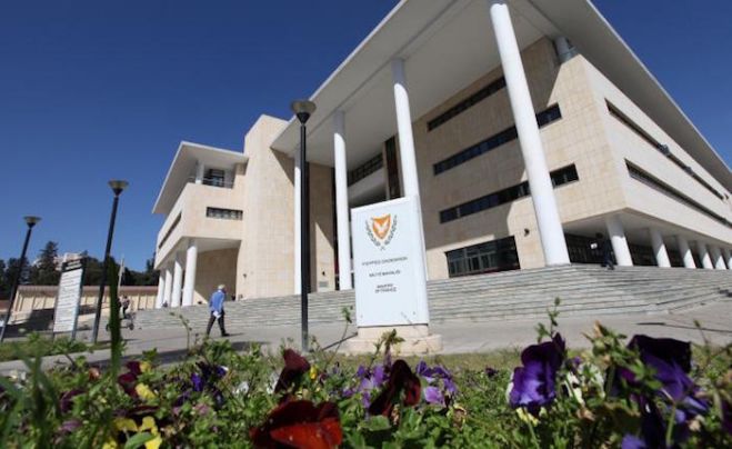 &Chi;&rho;&epsilon;&iota;&alpha;&zeta;ό&mu;&alpha;&sigma;&tau;&epsilon; &pi;&omicron;&lambda;&iota;&tau;&iota;&kappa;ή &alpha;&nu;&alpha;&sigma;ύ&nu;&tau;&alpha;&xi;&eta;