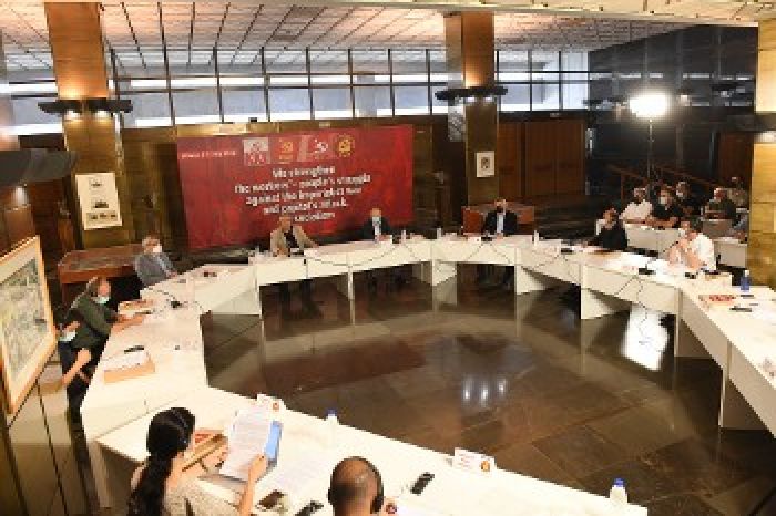 &Kappa;&omicron;&iota;&nu;ή &Delta;ή&lambda;&omega;&sigma;&eta; &tau;&omega;&nu; &Gamma;&epsilon;&nu;&iota;&kappa;ώ&nu; &Gamma;&rho;&alpha;&mu;&mu;&alpha;&tau;έ&omega;&nu; &tau;&omega;&nu; &Kappa;&omicron;&mu;&mu;&omicron;&upsilon;&nu;&iota;&sigma;&tau;&iota;&kappa;ώ&nu; &Kappa;&omicron;&mu;&mu;ά&tau;&omega;&nu; &Epsilon;&lambda;&lambda;ά&delta;&alpha;&sigmaf;, &Iota;&sigma;&pi;&alpha;&nu;ί&alpha;&sigmaf;, &Mu;&epsilon;&xi;&iota;&kappa;&omicron;ύ &kappa;&alpha;&iota; &Tau;&omicron;&upsilon;&rho;&kappa;ί&alpha;&sigmaf;