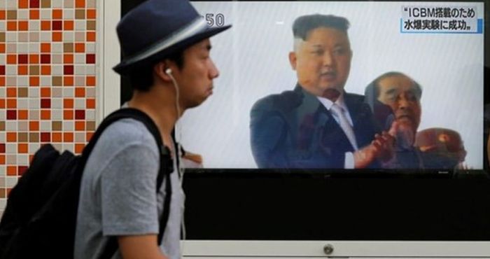 &Tau;&omicron; &kappa;&omicron;&upsilon;&mu;&pi;ί &tau;&omicron;&upsilon; &Kappa;&iota;&mu; &kappa;&alpha;&iota; &tau;&omicron; &chi;&omicron;&nu;&tau;&rho;ό &delta;&omicron;ύ&lambda;&epsilon;&mu;&alpha;&hellip;