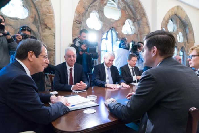 &Eta; &iota;&kappa;&alpha;&nu;&omicron;&pi;&omicron;ί&eta;&sigma;&eta; &tau;&eta;&sigmaf; &Lambda;&epsilon;&upsilon;&kappa;&omega;&sigma;ί&alpha;&sigmaf;, &tau;&alpha; &alpha;&mu;&epsilon;&rho;&iota;&kappa;&alpha;&nu;&iota;&kappa;ά &alpha;&phi;&eta;&gamma;ή&mu;&alpha;&tau;&alpha; &kappa;&alpha;&iota; &eta; &xi;&epsilon;&chi;&alpha;&sigma;&mu;έ&nu;&eta; &omicron;&upsilon;&sigma;ί&alpha;...