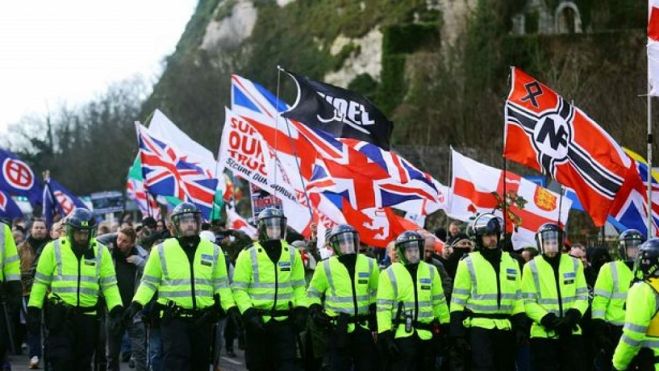 &Sigma;&tau;&rho;&alpha;&tau;&iota;&omega;&tau;&iota;&kappa;&omicron;ί &alpha;&nu;ά&mu;&epsilon;&sigma;&alpha; &sigma;&tau;&omicron;&upsilon;&sigmaf; &nu;&alpha;&zeta;ί &pi;&omicron;&upsilon; &sigma;&upsilon;&nu;&epsilon;&lambda;ή&phi;&theta;&eta;&sigma;&alpha;&nu; &gamma;&iota;&alpha; &tau;&rho;&omicron;&mu;&omicron;&kappa;&rho;&alpha;&tau;ί&alpha; &sigma;&tau;&eta; &Beta;&rho;&epsilon;&tau;&alpha;&nu;ί&alpha;