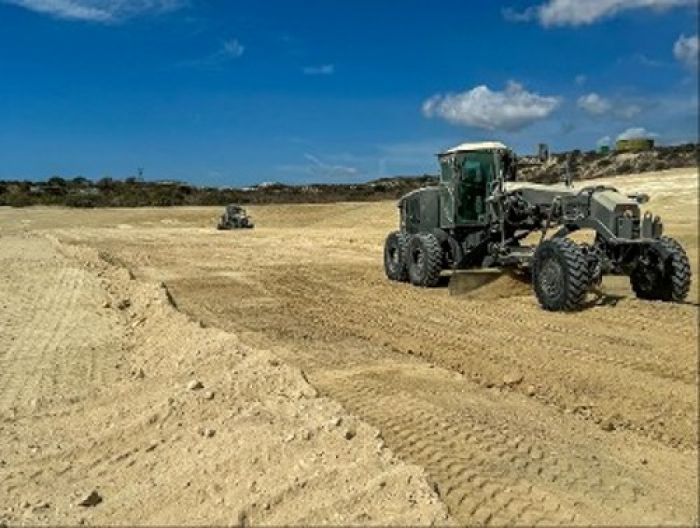 &Alpha;&pi;έ&rho;&alpha;&nu;&tau;&omicron; &epsilon;&rho;&gamma;&omicron;&tau;ά&xi;&iota;&omicron; &tau;&omicron;&upsilon; &alpha;&mu;&epsilon;&rho;&iota;&kappa;&alpha;&nu;&iota;&kappa;&omicron;ύ &sigma;&tau;&rho;&alpha;&tau;&omicron;ύ &eta; &Kappa;ύ&pi;&rho;&omicron;&sigmaf;