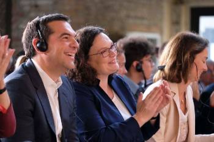 "&Epsilon;&nu;&alpha;&lambda;&lambda;&alpha;&kappa;&tau;&iota;&kappa;ό &sigma;&chi;έ&delta;&iota;&omicron;" &gamma;&iota;&alpha; &tau;&omicron; &kappa;&epsilon;&phi;ά&lambda;&alpha;&iota;&omicron;, &pi;&alpha;&gamma;ί&delta;&alpha; &gamma;&iota;&alpha; &tau;&omicron; &lambda;&alpha;ό...