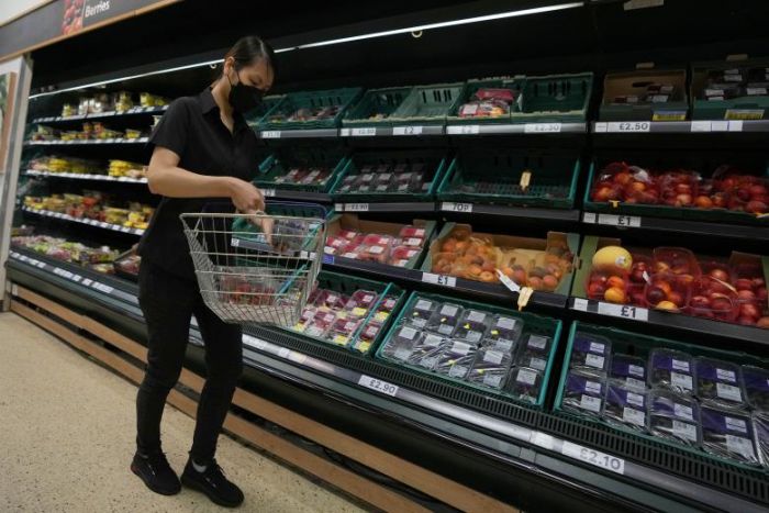 &Beta;&rho;&epsilon;&tau;&alpha;&nu;ί&alpha;: &Epsilon;&kappa;&alpha;&tau;&omicron;&mu;&mu;ύ&rho;&iota;&alpha; &Beta;&rho;&epsilon;&tau;&alpha;&nu;&omicron;ί &pi;&epsilon;&rho;&iota;&omicron;&rho;ί&zeta;&omicron;&upsilon;&nu; &gamma;&epsilon;ύ&mu;&alpha;&tau;&alpha; &kappa;&alpha;&iota; &kappa;&iota;&nu;&delta;&upsilon;&nu;&epsilon;ύ&omicron;&upsilon;&nu; &alpha;&pi;ό &epsilon;&nu;&epsilon;&rho;&gamma;&epsilon;&iota;&alpha;&kappa;ή &phi;&tau;ώ&chi;&epsilon;&iota;&alpha;!