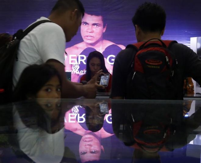 &Alpha;&nu;&alpha;&kappa;&rho;ί&theta;&eta;&kappa;&epsilon; &gamma;&iota;&omicron;&sigmaf; &tau;&omicron;&upsilon; &Mu;&omicron;&chi;ά&mu;&epsilon;&nu;&tau; Ά&lambda;&iota; &sigma;&tau;&iota;&sigmaf; &Eta;&Pi;&Alpha;