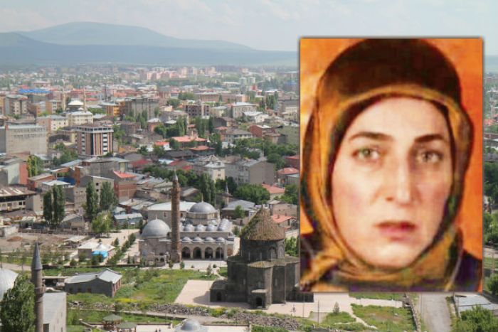 &Tau;&omicron;&upsilon;&rho;&kappa;ί&alpha;: &Tau;έ&sigma;&sigma;&epsilon;&rho;&alpha; &alpha;&delta;έ&lambda;&phi;&iota;&alpha; &sigma;&kappa;ό&tau;&omega;&sigma;&alpha;&nu; &tau;&eta;&nu; &alpha;&delta;&epsilon;&lambda;&phi;ή &tau;&omicron;&upsilon;&sigmaf;