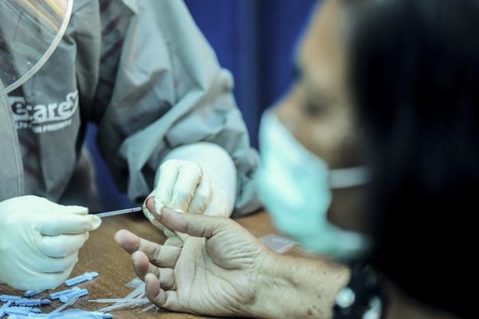 Έ&tau;&omicron;&iota;&mu;&omicron; &tau;&omicron; &pi;&rho;ώ&tau;&omicron; &rho;&omega;&sigma;&iota;&kappa;ό &epsilon;&mu;&beta;ό&lambda;&iota;&omicron; &kappa;&alpha;&tau;ά &kappa;&omicron;&rho;&omega;&nu;&omicron;ϊ&omicron;ύ