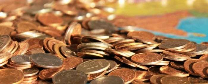 &Epsilon;&upsilon;&rho;&omega;&zeta;ώ&nu;&eta;: &Epsilon;&kappa;&tau;&omicron;&xi;&epsilon;ύ&theta;&eta;&kappa;&epsilon; &sigma;&tau;&omicron; 8,9% &omicron; &pi;&lambda;&eta;&theta;&omega;&rho;&iota;&sigma;&mu;ό&sigmaf;