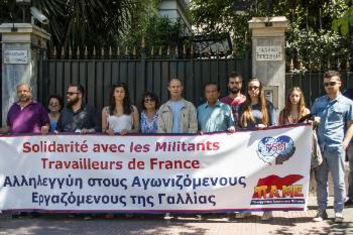 &Gamma;&alpha;&lambda;&lambda;ί&alpha;: &Delta;&iota;&alpha;&rho;&kappa;ή &mu;έ&tau;&rho;&alpha; &upsilon;&pi;έ&rho; &tau;&omicron;&upsilon; &mu;&epsilon;&gamma;ά&lambda;&omicron;&upsilon; &kappa;&epsilon;&phi;&alpha;&lambda;&alpha;ί&omicron;&upsilon;