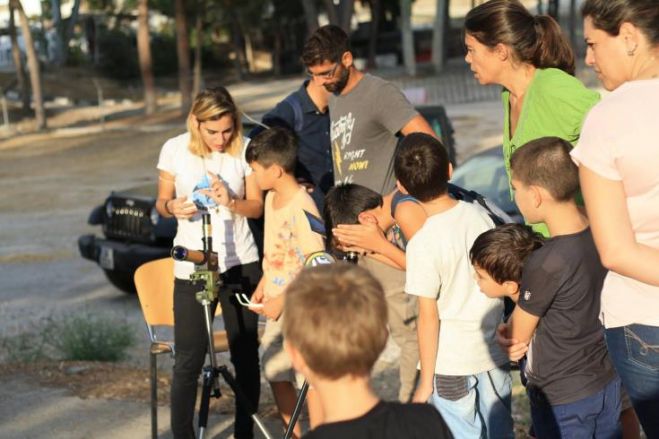 &ldquo;Columba-Hypatia: &Alpha;&sigma;&tau;&rho;&omicron;&nu;&omicron;&mu;ί&alpha; &gamma;&iota;&alpha; &tau;&eta;&nu; &Epsilon;&iota;&rho;ή&nu;&eta;&rdquo;