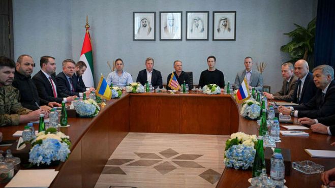 &Sigma;&epsilon; &pi;&lambda;ή&rho;&eta; &epsilon;&xi;έ&lambda;&iota;&xi;&eta; &tau;&alpha; &iota;&mu;&pi;&epsilon;&rho;&iota;&alpha;&lambda;&iota;&sigma;&tau;&iota;&kappa;ά &pi;&alpha;&zeta;ά&rho;&iota;&alpha; &gamma;&iota;&alpha; &tau;&eta; &mu;&omicron;&iota;&rho;&alpha;&sigma;&iota;ά &tau;&eta;&sigmaf; &lambda;&epsilon;ί&alpha;&sigmaf; &sigma;&tau;&eta;&nu; &Omicron;&upsilon;&kappa;&rho;&alpha;&nu;ί&alpha;