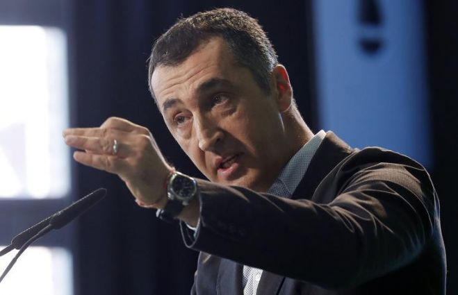 &Gamma;&epsilon;&rho;&mu;&alpha;&nu;ί&alpha;: &Tau;&omicron;ύ&rho;&kappa;&omicron;&iota; &delta;&iota;&epsilon;&rho;&mu;&eta;&nu;&epsilon;ί&sigmaf; &kappa;&alpha;&tau;&alpha;&delta;ί&delta;&omicron;&upsilon;&nu; &sigma;&upsilon;&mu;&pi;&alpha;&tau;&rho;&iota;ώ&tau;&epsilon;&sigmaf; &tau;&omicron;&upsilon;&sigmaf; &sigma;&tau;&iota;&sigmaf; &tau;&omicron;&upsilon;&rho;&kappa;&iota;&kappa;έ&sigmaf; &alpha;&rho;&chi;έ&sigmaf;