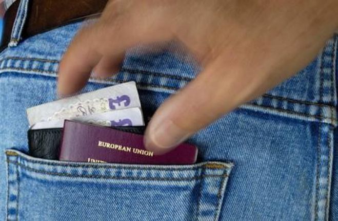 &Alpha;&upsilon;&tau;ά &epsilon;ί&nu;&alpha;&iota; &kappa;&omicron;&upsilon;&rho;&alpha;&phi;έ&xi;&alpha;&lambda;&lambda;&alpha;, &kappa;. &upsilon;&pi;&omicron;&upsilon;&rho;&gamma;έ &Omicron;&iota;&kappa;&omicron;&nu;&omicron;&mu;&iota;&kappa;ώ&nu; &kappa;&alpha;&iota;... &mu;&epsilon;&tau;ά &sigma;&upsilon;&gamma;&chi;&omega;&rho;ή&sigma;&epsilon;&omega;&sigmaf;, &delta;&eta;&lambda;&alpha;&delta;ή!