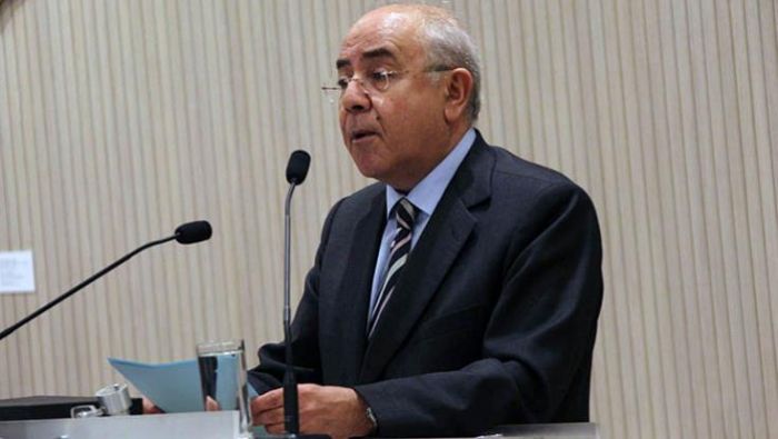 K&alpha;&tau;&alpha;&delta;&iota;&kappa;ά&zeta;&omicron;&nu;&tau;&alpha;&sigmaf; &tau;&omicron; &pi;&rho;&alpha;&xi;&iota;&kappa;ό&pi;&eta;&mu;&alpha; &tau;&eta;&sigmaf; 15&eta;&sigmaf; &Iota;&omicron;&upsilon;&lambda;ί&omicron;&upsilon; &iota;&epsilon;&rho;&alpha;&rho;&chi;&omicron;ύ&mu;&epsilon; &xi;&alpha;&nu;ά &tau;&alpha; &kappa;&alpha;&theta;ή&kappa;&omicron;&nu;&tau;ά &mu;&alpha;&sigmaf;
