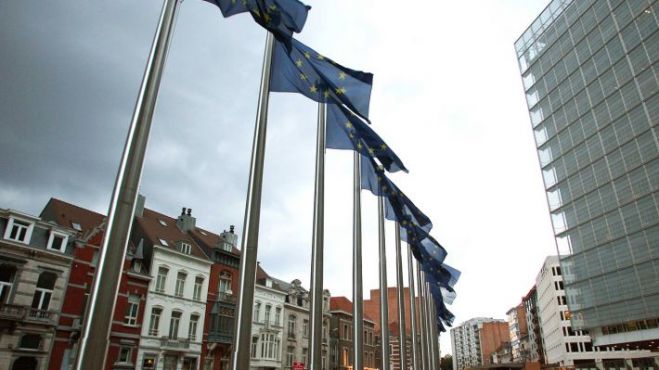 &Eta; &Epsilon;&upsilon;&rho;&omega;&pi;&alpha;ϊ&kappa;ή &Epsilon;&pi;&iota;&tau;&rho;&omicron;&pi;ή &pi;&alpha;&zeta;&alpha;&rho;&epsilon;ύ&epsilon;&iota; &kappa;&upsilon;&rho;ώ&sigma;&epsilon;&iota;&sigmaf; -&pi;&omicron;&upsilon; &epsilon;&pi;&iota;&beta;&lambda;ή&theta;&eta;&kappa;&alpha;&nu; &kappa;&alpha;&tau;ά &tau;&eta;&sigmaf; &Mu;ό&sigma;&chi;&alpha;&sigmaf;- &gamma;&iota;&alpha; &sigma;&iota;&tau;&eta;&rho;ά...