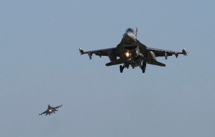 &Nu;&Alpha;&Tau;&Omicron;&iota;&kappa;ό &sigma;&chi;έ&delta;&iota;&omicron; &gamma;&iota;&alpha; &epsilon;&lambda;&lambda;&eta;&nu;&iota;&kappa;ά F-16 &sigma;&tau;&eta; &Mu;&alpha;ύ&rho;&eta; &Theta;ά&lambda;&alpha;&sigma;&sigma;&alpha; &alpha;&pi;έ&nu;&alpha;&nu;&tau;&iota; &sigma;&tau;&eta; &Rho;&omega;&sigma;ί&alpha;