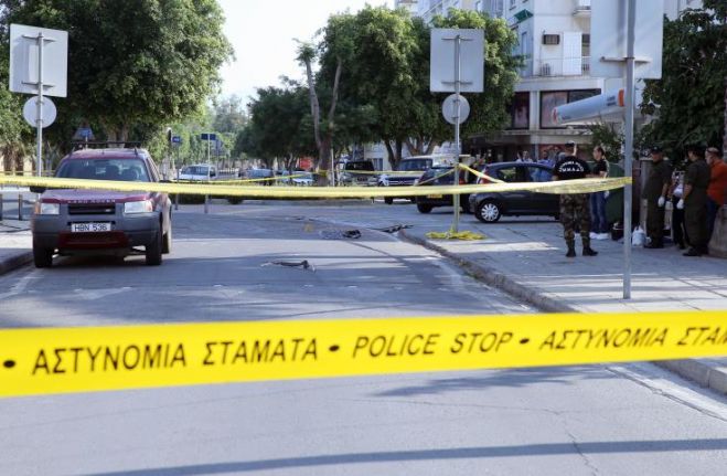 &Upsilon;&pi;ό&theta;&epsilon;&sigma;&eta; &alpha;&phi;ύ&sigma;&iota;&kappa;&omicron;&upsilon; &theta;&alpha;&nu;ά&tau;&omicron;&upsilon; &delta;&iota;&epsilon;&rho;&epsilon;&upsilon;&nu;ά &eta; &Alpha;&sigma;&tau;&upsilon;&nu;&omicron;&mu;ί&alpha; &sigma;&tau;&eta;&nu; &Alpha;&mu;&mu;ό&chi;&omega;&sigma;&tau;&omicron;