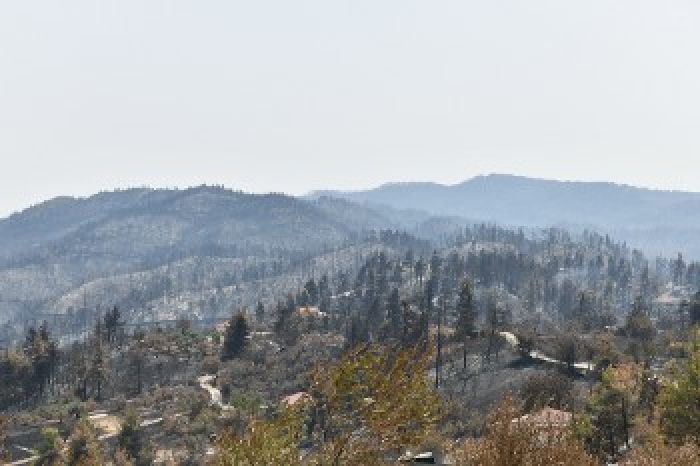 &Epsilon;&upsilon;&rho;&omega;&pi;&alpha;ϊ&kappa;ή &Delta;&alpha;&sigma;&iota;&kappa;ή &Sigma;&tau;&rho;&alpha;&tau;&eta;&gamma;&iota;&kappa;ή: &Pi;&upsilon;&lambda;ώ&nu;&alpha;&sigmaf; &omicron;&iota; &laquo;&iota;&delta;&iota;&omicron;&kappa;&tau;ή&tau;&epsilon;&sigmaf;&raquo; &kappa;&alpha;&iota; &laquo;&delta;&iota;&alpha;&chi;&epsilon;&iota;&rho;&iota;&sigma;&tau;έ&sigmaf;&raquo; &delta;&alpha;&sigma;ώ&nu;
